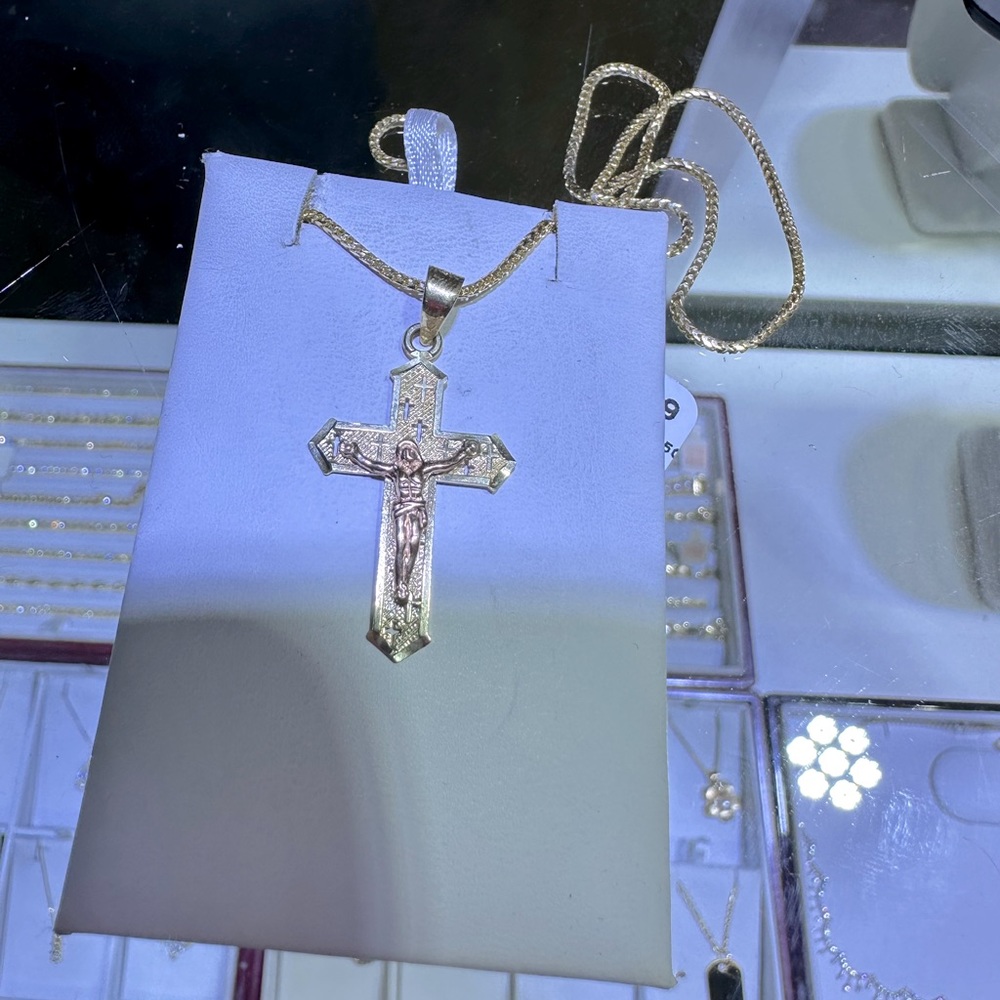 10k gold chain with cross